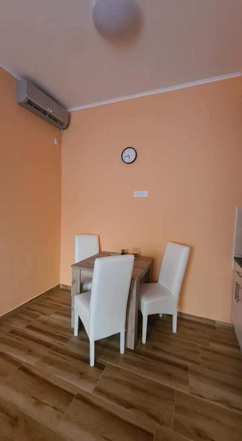 Ales Apartman 松博尔 外观 照片
